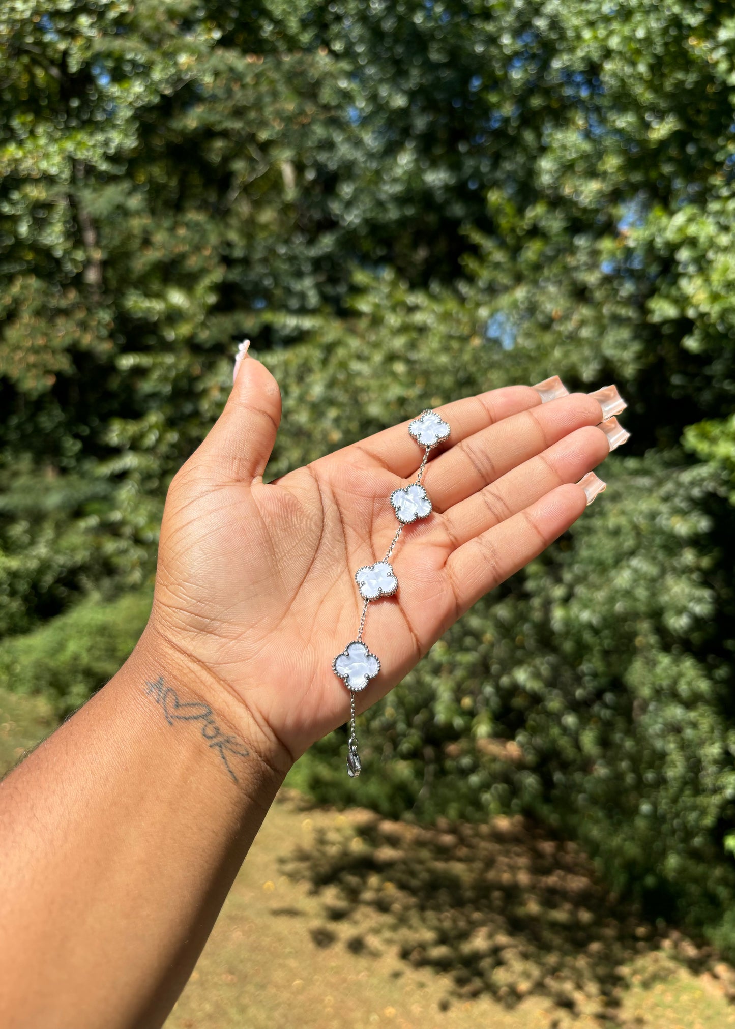 Winter Clover Bracelet